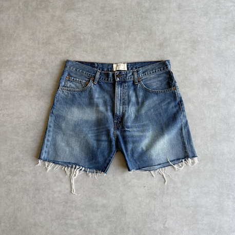 (W33) Vintage Orijinal Levi’s 505 Limited Edition Şort