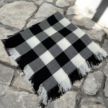 Orlon 140x140 Cm Leke Tutmaz Dertsiz Masa Örtüsü