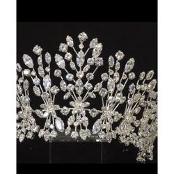 Crown Maria