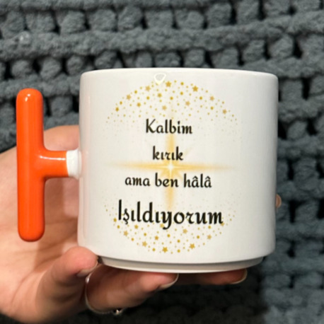 T  Kupa “Işıldıyorum” 