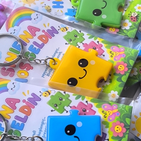 Sınıfına Hoş geldin çift taraflı Puzzle Anahtarlık 