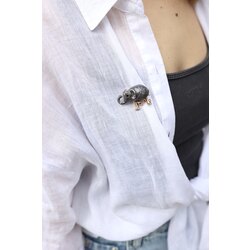 Hello Elephantgrey Broche