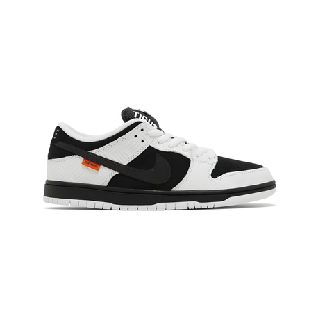 Nike SB Dunk Low Tightbooth