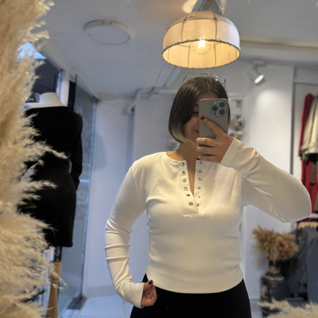 Çıtçıtlı Bluz