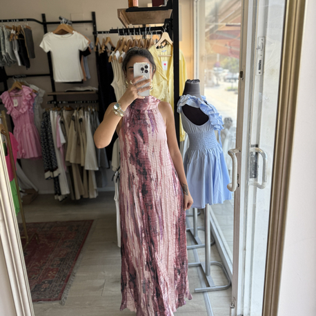 Pembe Desenli Premium Halter Yaka Saten Maxi Elbise