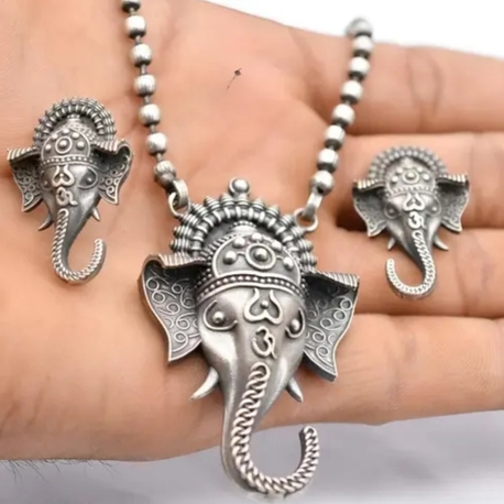 Ganesh kolye küpe seti