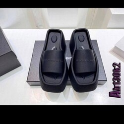 Alexander Wang terlik 