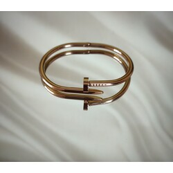 Cartier Çivi Kelepçe