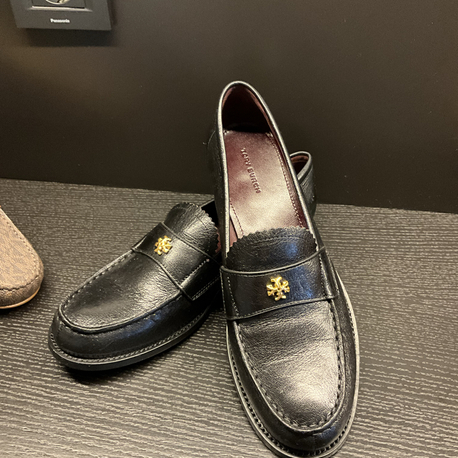 Tory burch loafer