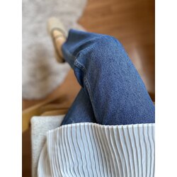 Kesik Paça Kot Pantolon 