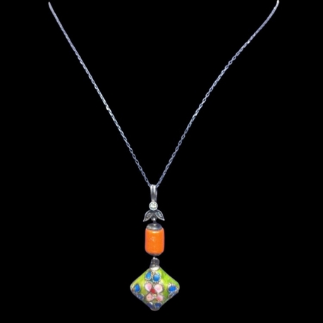 EL İŞİ 0.5 CT PIRLANTALI ANTİKA MERCAN CLİOSONNE GÜMÜŞ KOLYE