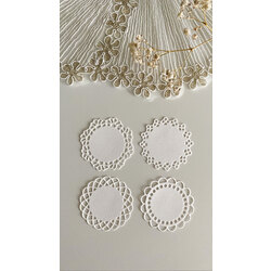 mini doilies