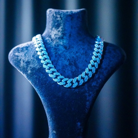 ICE CUBAN SILVER CHAIN (55CM)