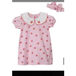 Pembe yaka detaylı elbise