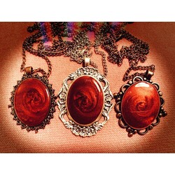 velvet necklaces 