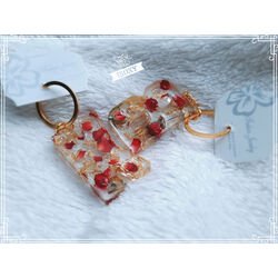 gold rose letters key chain