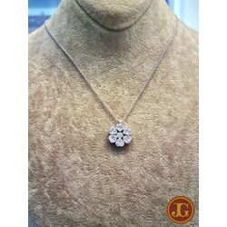 gümüş kalp yapraklı çiçek model kolye