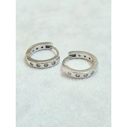 cartier model gömme taşlı 2 numarq halka küpe