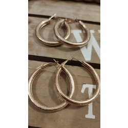 Gold simli halka küpe