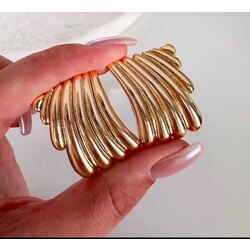 Gold vintage kare küpe 