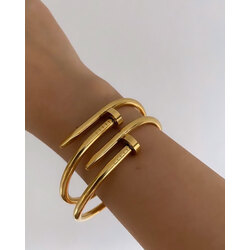 Cartier çivi kelepçe