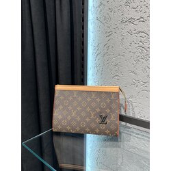 Louis Vuitton Portföy El Çantası 
