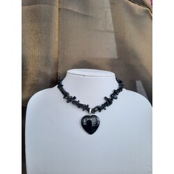 obsidyen kalp kolye 