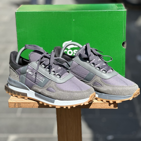 Lacoste elite active gündem olan o model stoklarda