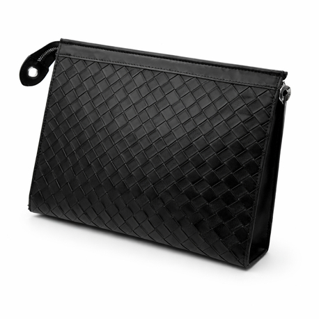 Bottega Clutch