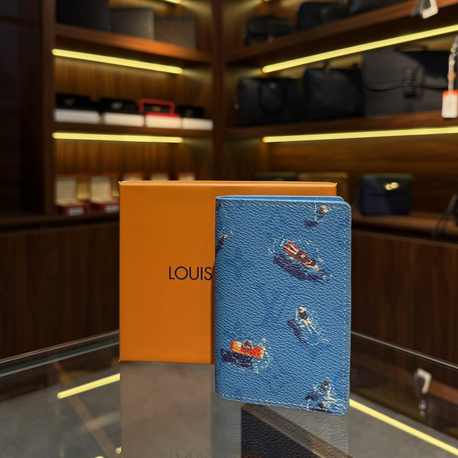 Louis Vuitton Pool Kapaklı Kartlık