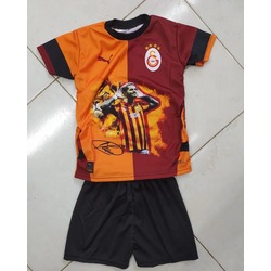 2024 YENİ TASARIMLI GALATASARAY ÇOÇUK KOMBİNİ 