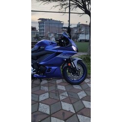 Yamaha R25 Wallpaper 