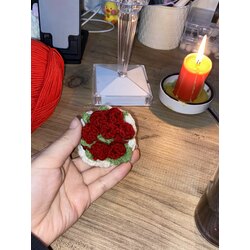 Kırmızı çiçekli buket