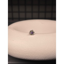 Mor taşlı piercing 