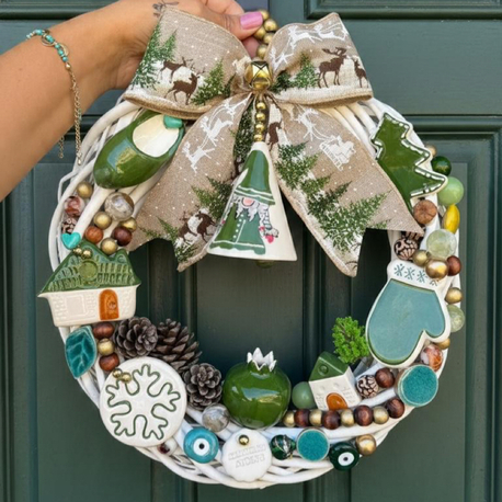 El Yapımı Çini Kapı Süsü (11) - Doğal Ahşap Kapı Çelengi (30 cm)