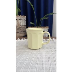 Keramika sarı kupa