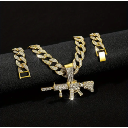Rhinestone Gun Şekilli Kolye