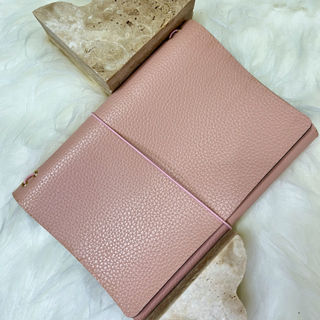 Desenli Pembe Trifold Kılıf A5