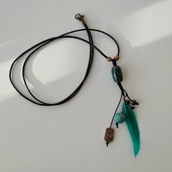 Kuş Tüyü Bohem Kolye (Mavi)