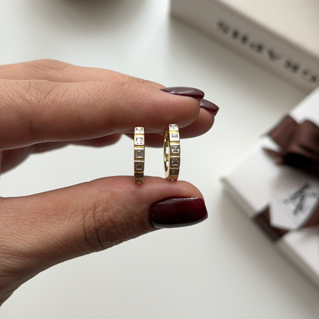 14k Gold Altın Kaplama Kare Taşlı Model Halka Küpe (1,5 cm)