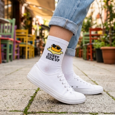 Sunny Side Up Desenli Beyaz Tenis Çorap