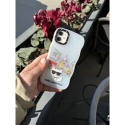 Hologramlı Şehrin Kedisi iPhone Kılıf