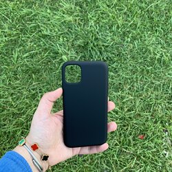 iPhone lansman silikon siyah kılıf