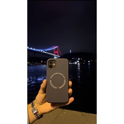 İŞLEMELİ MAGSAFE KILIF