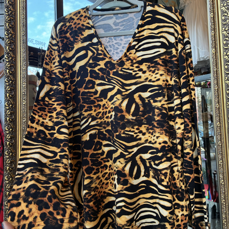 Leo Top