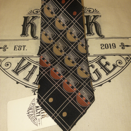Serious Tie