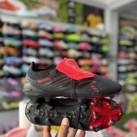 Adidas Predator 40/45 arası 2 li alımda havalede 4000