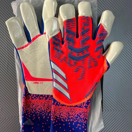 Adidas eldiveni 8 9 10 numaraları mevcuttur 