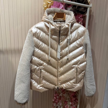 Max Mara Mont 