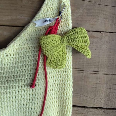 El Örgüsü Yeşil Fiyonk Çanta Aksesuarı